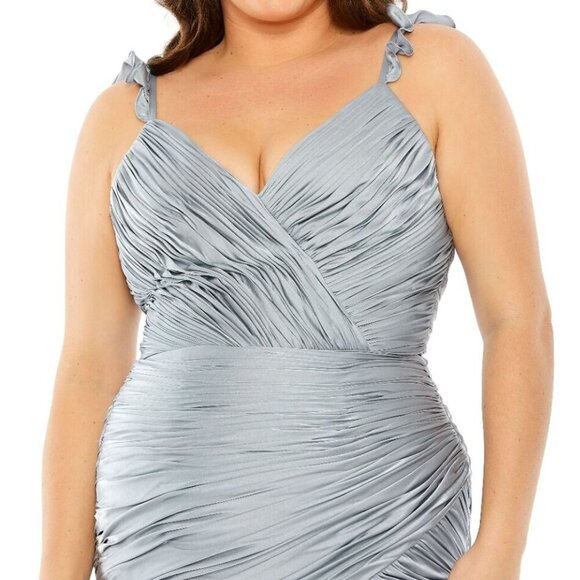 Mac Duggal Gray Silver Ruched Pleat High-Low Gown - Picture 3 of 3